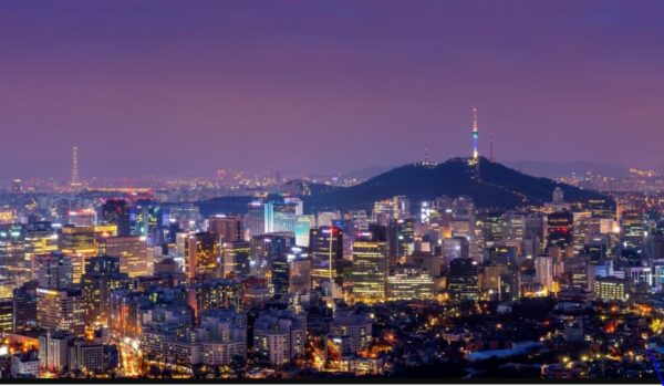 Enjoy Seoul Sunset in City with Soothing Nature