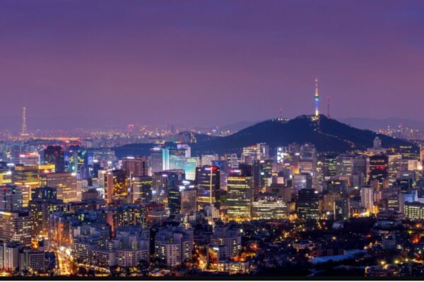 Enjoy Seoul Sunset in City with Soothing Nature